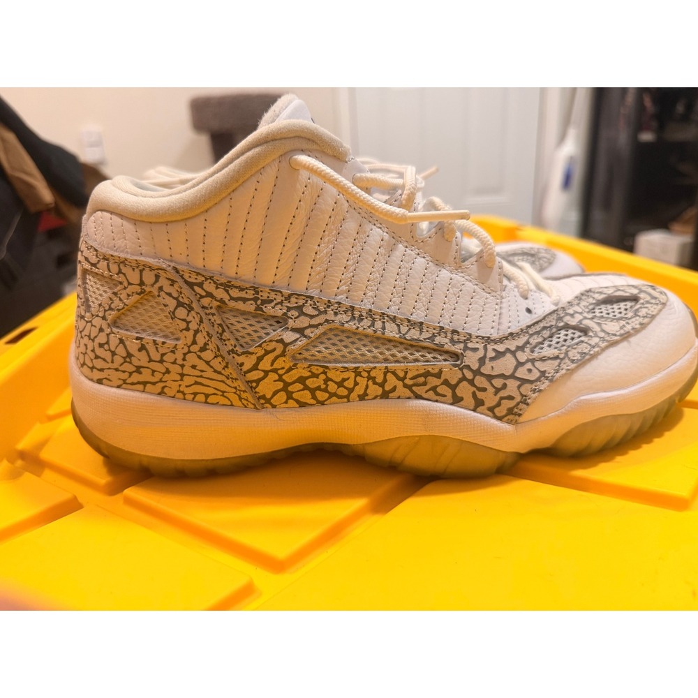 Jordan 11 Retro Low IE Cobalt 2015 White Elephant Print 306008-102 Mens Size 9